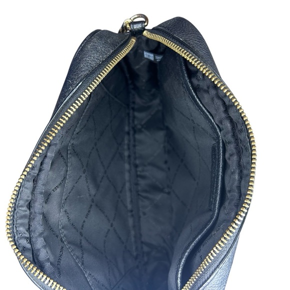 Michael Kors Black Crossbody Bag with Gold Logo - Picture 4 of 7